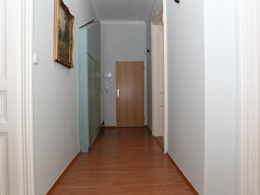 7K - Apartmany Lazenska Karlovy Vary Oda fotoğraf